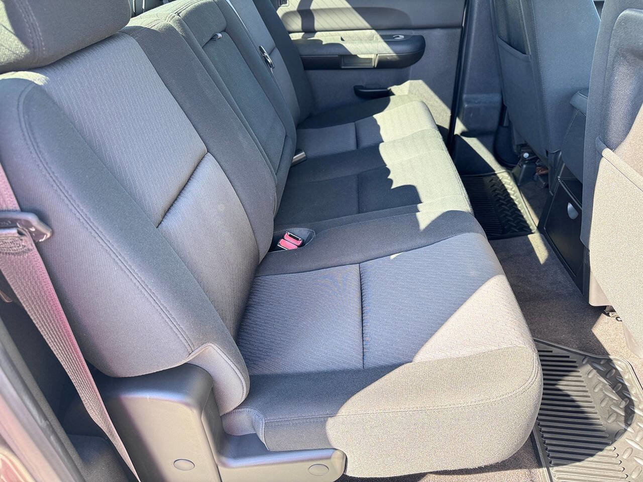 Used 2013 Chevrolet Silverado 2500 LT w/ Interior Plus Package image 16