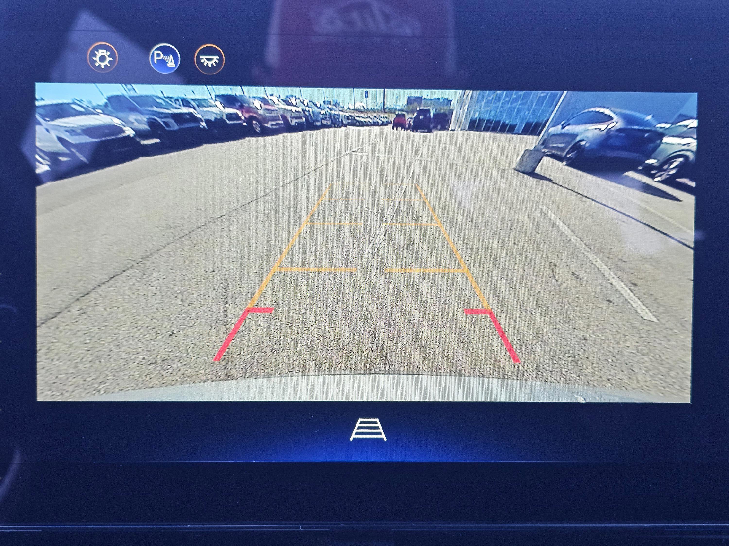 Used 2025 Chevrolet Equinox LT image 30