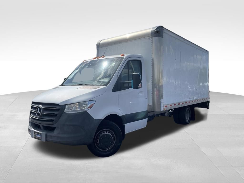 Used 2019 Mercedes-Benz Sprinter 170 image 1