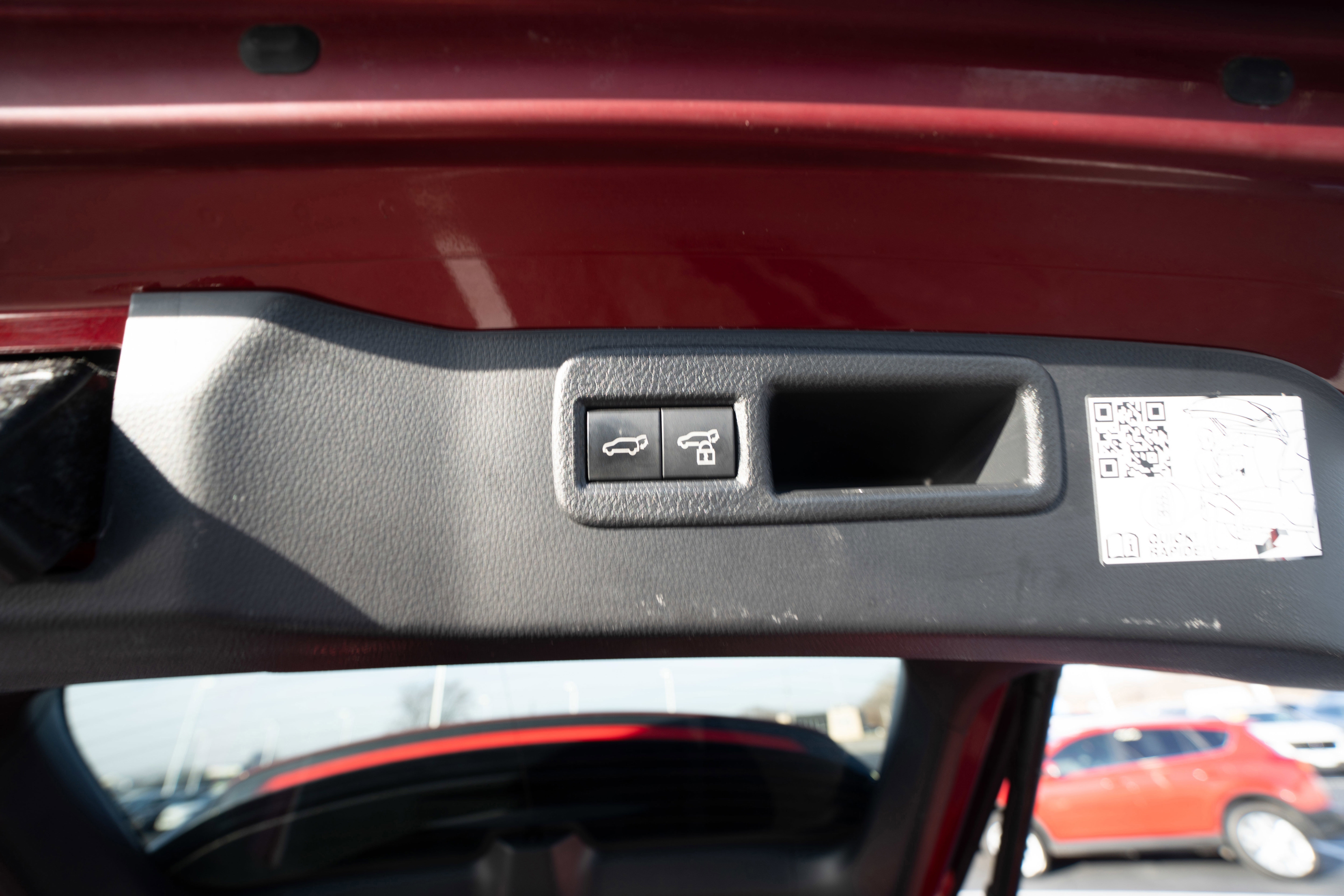 Used 2021 Toyota Venza Limited w/ Advanced Technology Package image 29