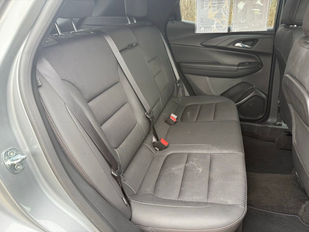 Used 2023 Chevrolet TrailBlazer RS w/ Convenience Package image 16