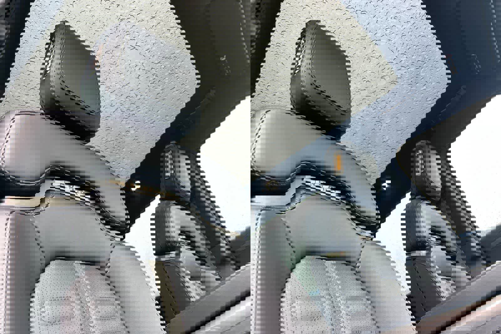 Used 2022 Rivian R1T Adventure image 18