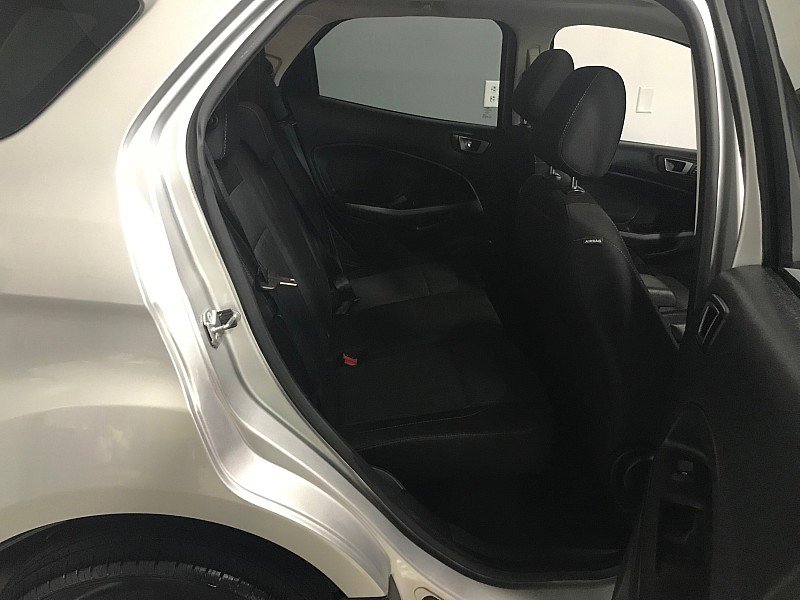 Used 2020 Ford EcoSport SE image 16