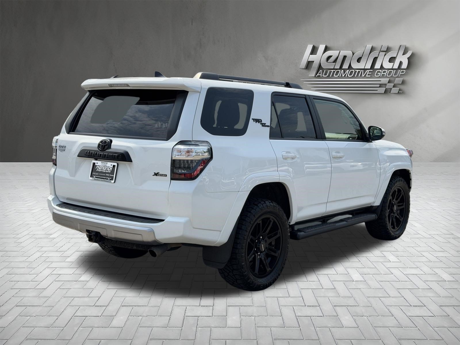 Used 2023 Toyota 4Runner TRD Off-Road Premium w/ Moonroof Package AWD/4WD image 10
