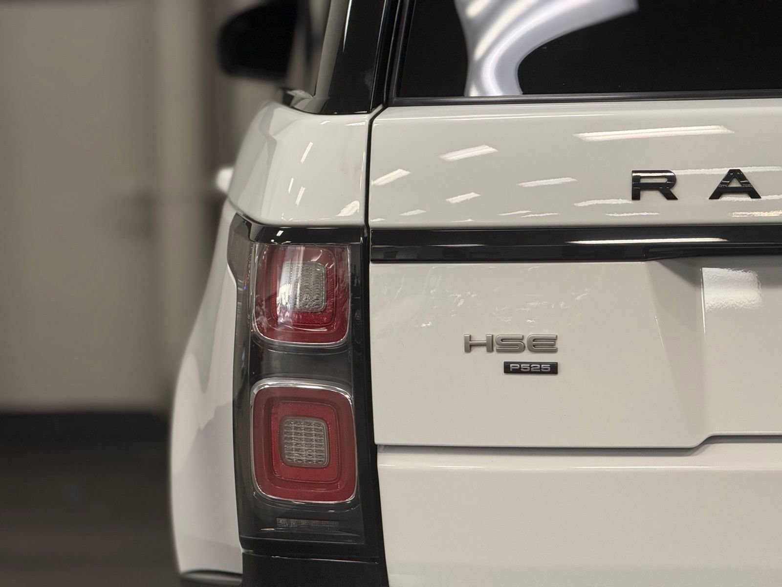 Used 2021 Land Rover Range Rover Westminster Edition image 9