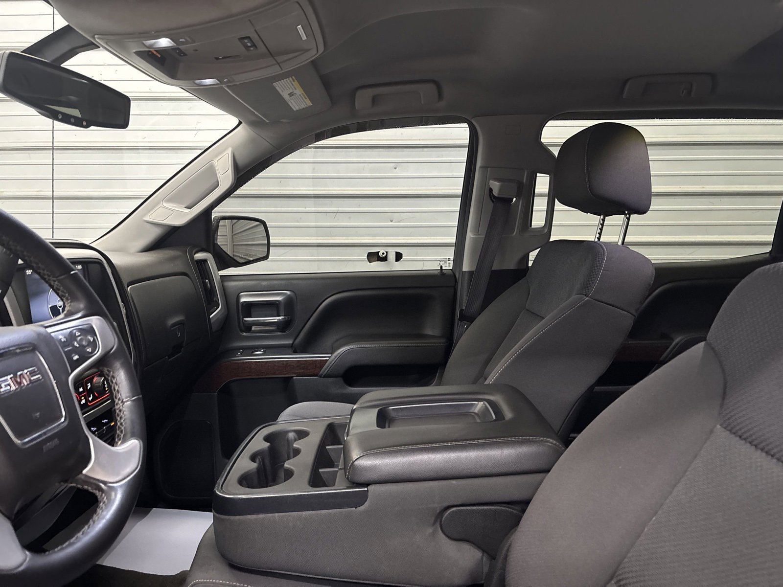 Used 2015 GMC Sierra 1500 SLE w/ Carbon-22 Edition image 21