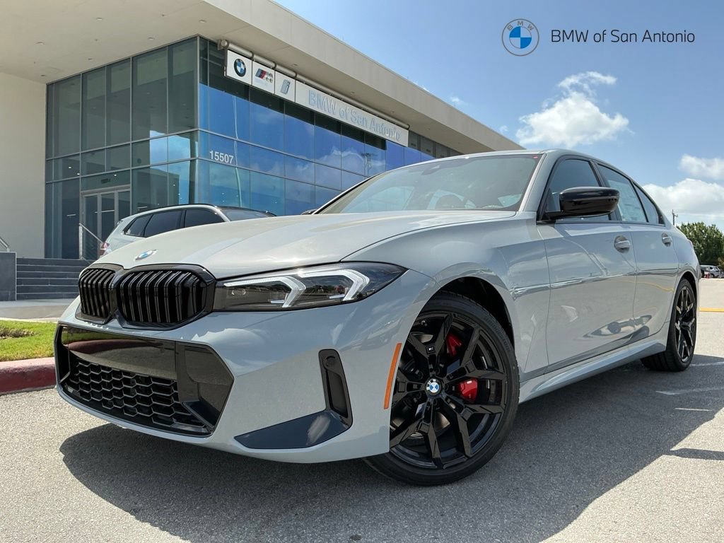 New 2026 BMW 330i Sedan w/ M Sport Package