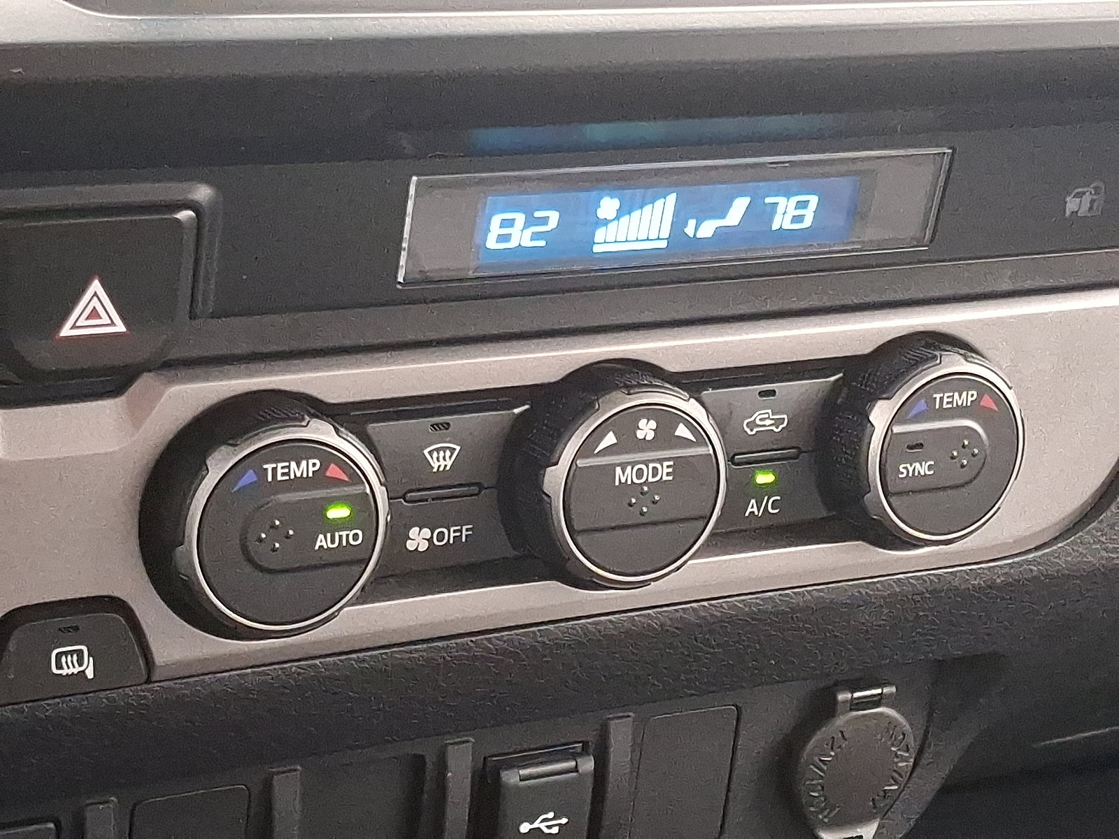 Used 2022 Toyota Tacoma 4x4 Double Cab image 15