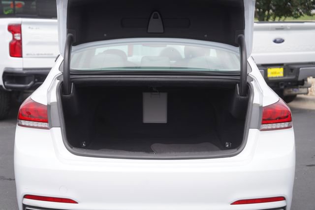 Used 2017 Genesis G80 3.8 image 31
