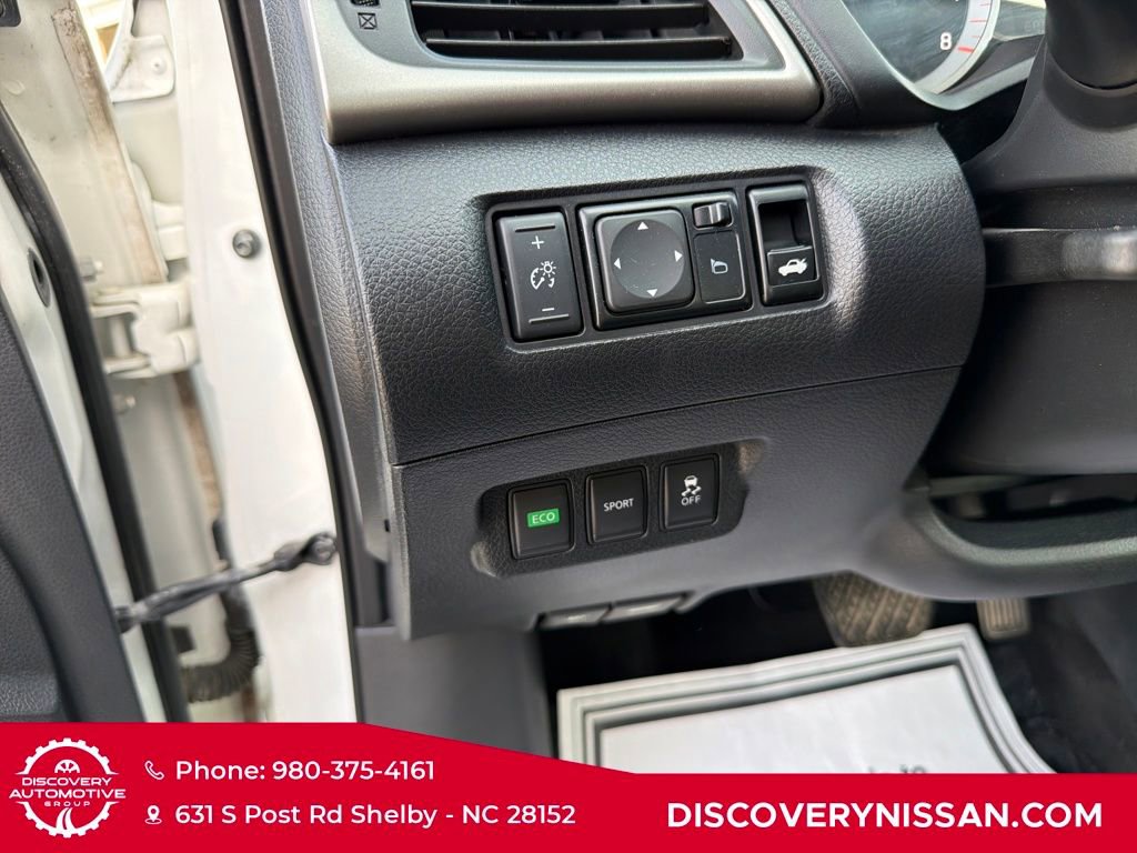 Used 2014 Nissan Sentra SR image 14