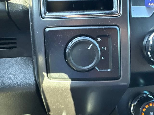 Used 2020 Ford F150 XLT w/ Equipment Group 302A Luxury AWD/4WD image 19