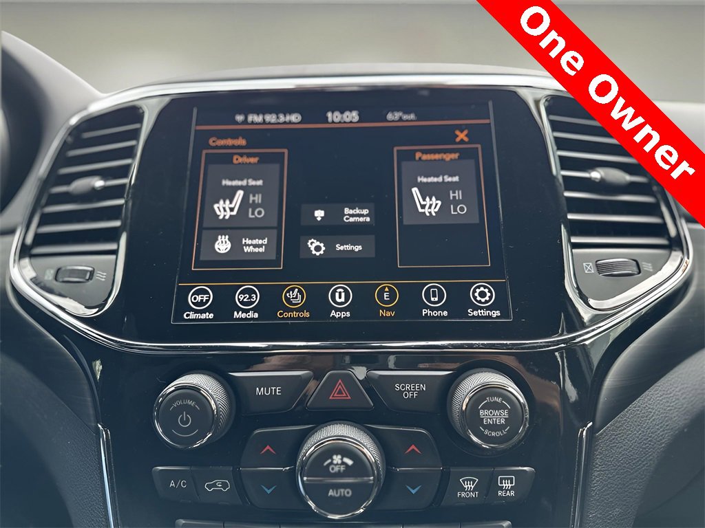 Used 2021 Jeep Grand Cherokee Laredo X image 22