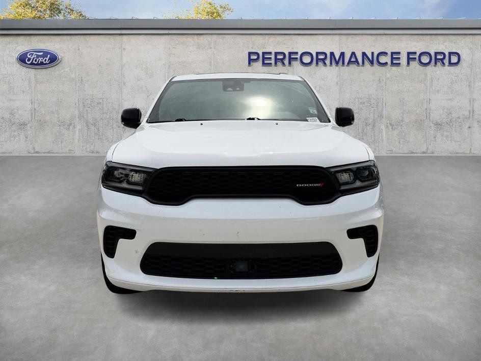 Used 2024 Dodge Durango GT image 3