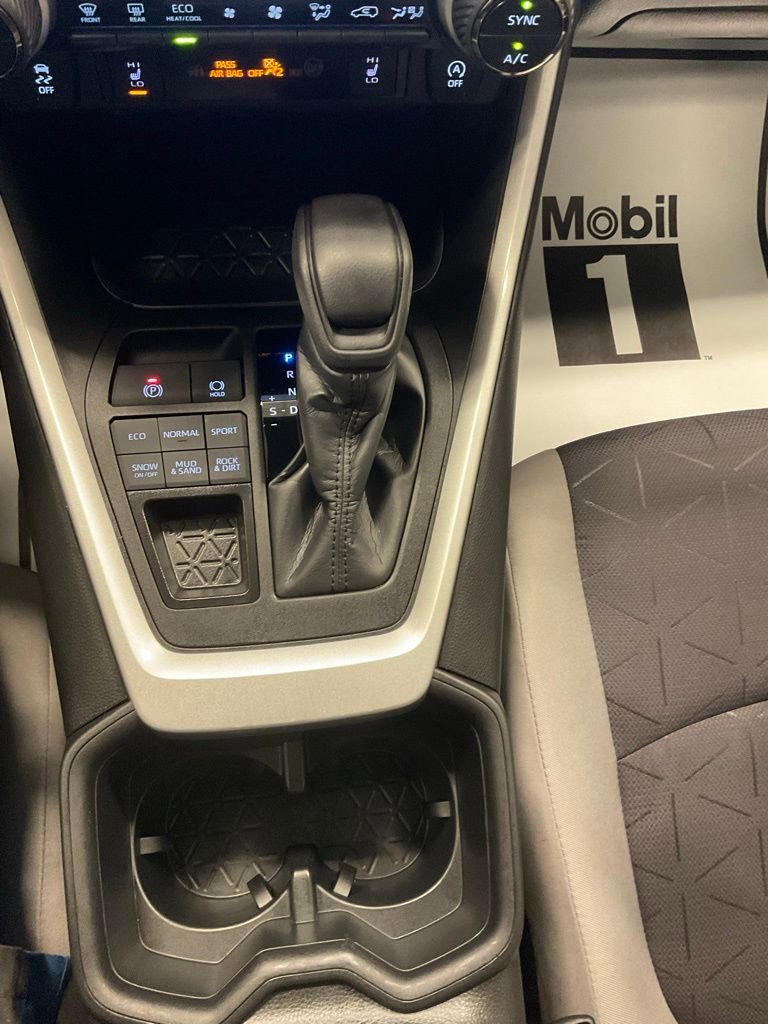 Used 2024 Toyota RAV4 XLE image 22