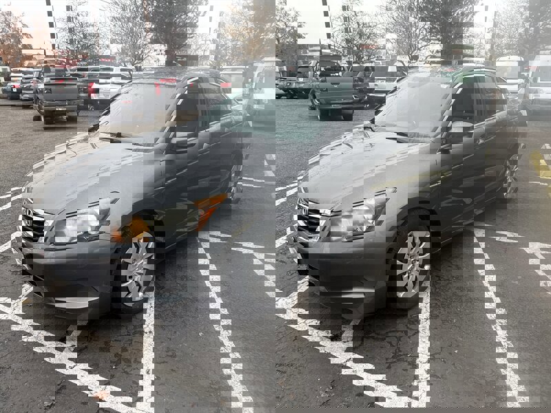 Used 2010 Honda Accord LX image 2