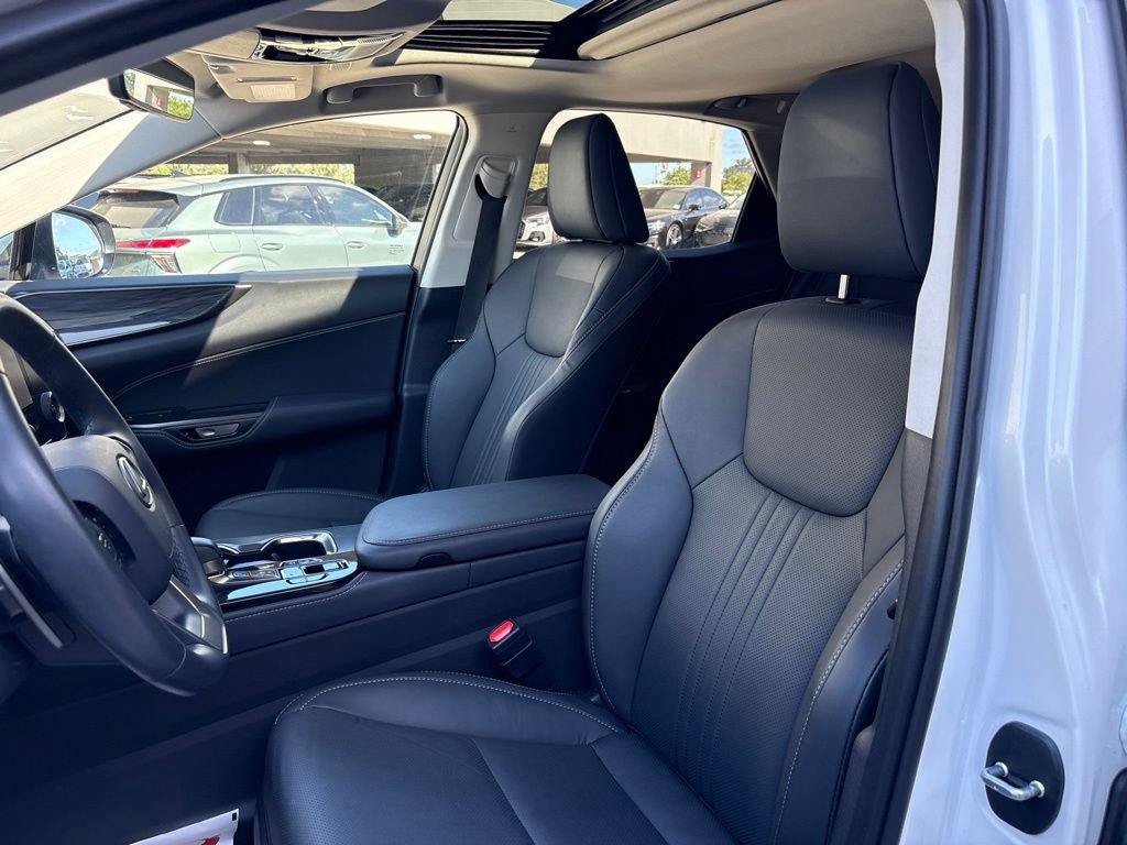 Used 2025 Lexus NX 350 AWD w/ Accessory Package (Z2) image 12