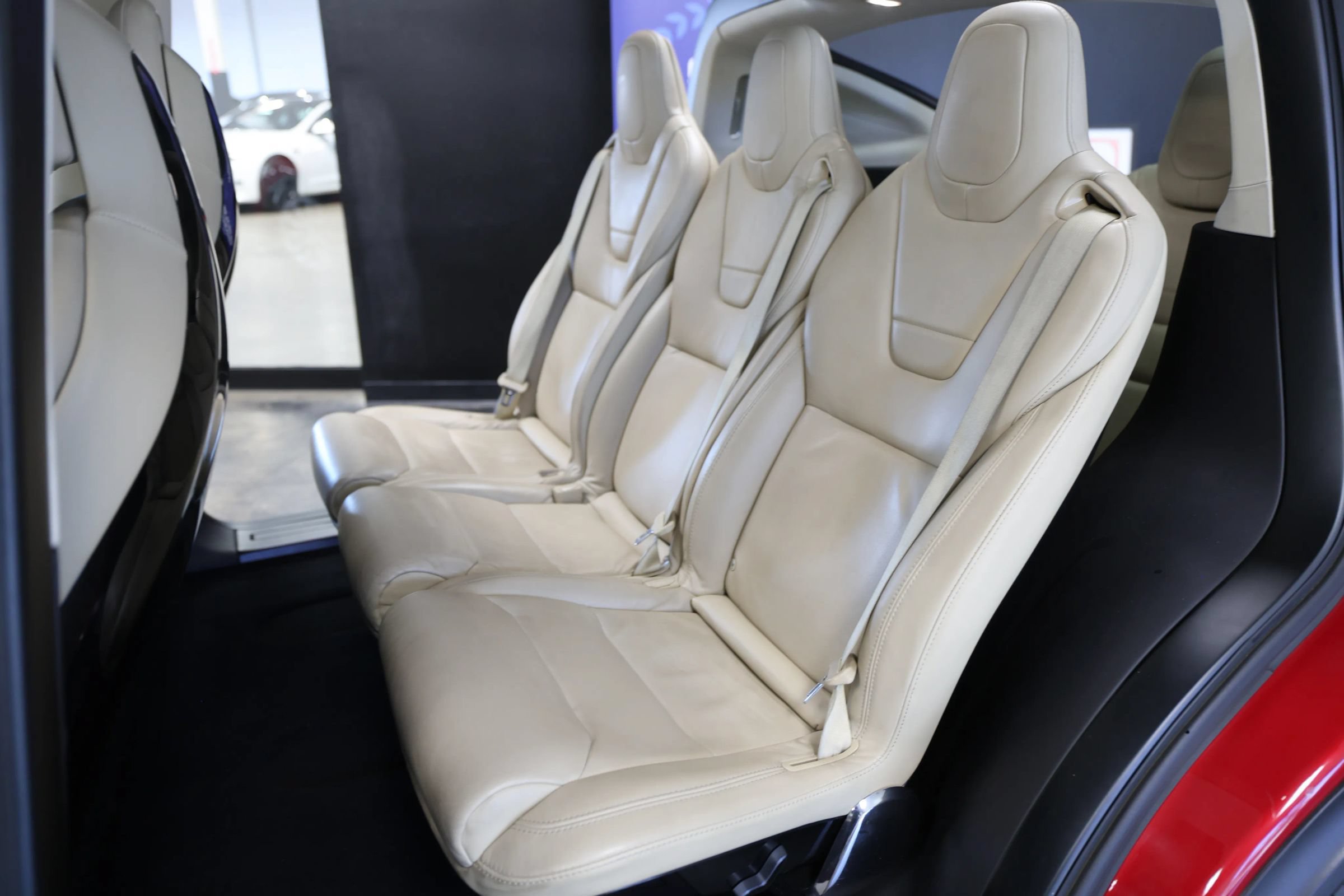 Used 2016 Tesla Model X 90D AWD/4WD image 45