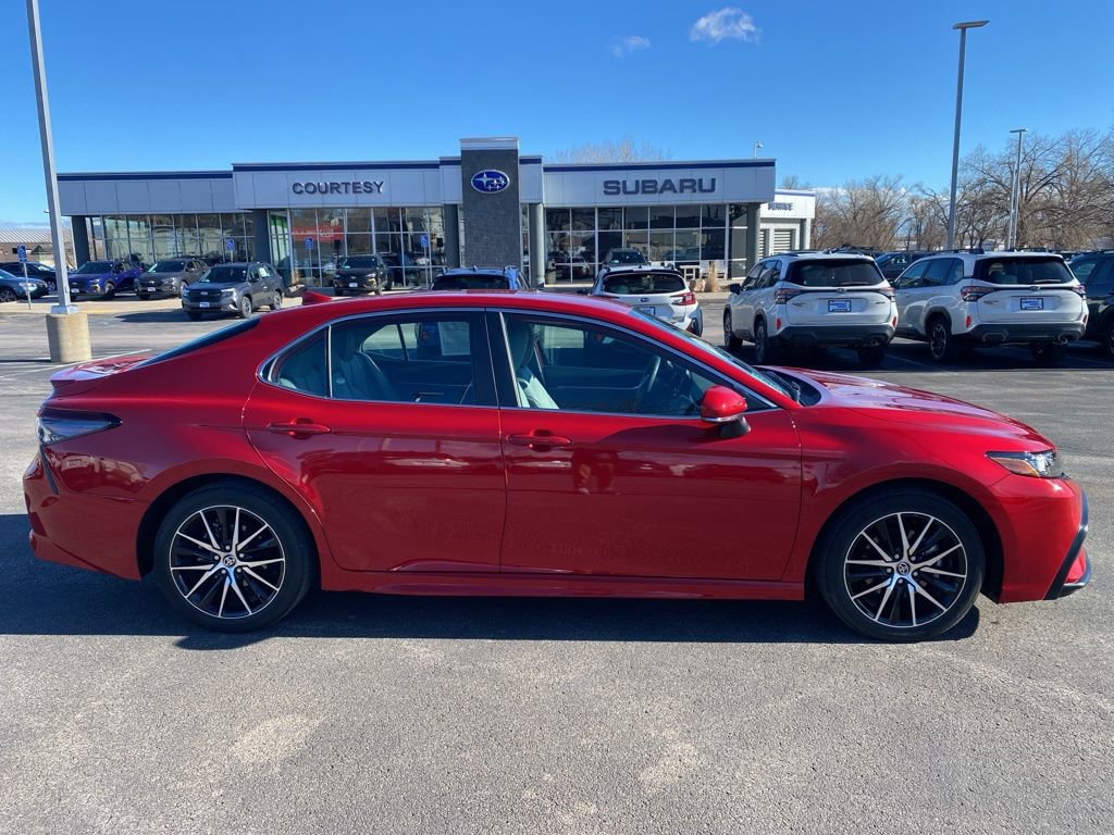 Used 2024 Toyota Camry SE w/ Cold Weather Package