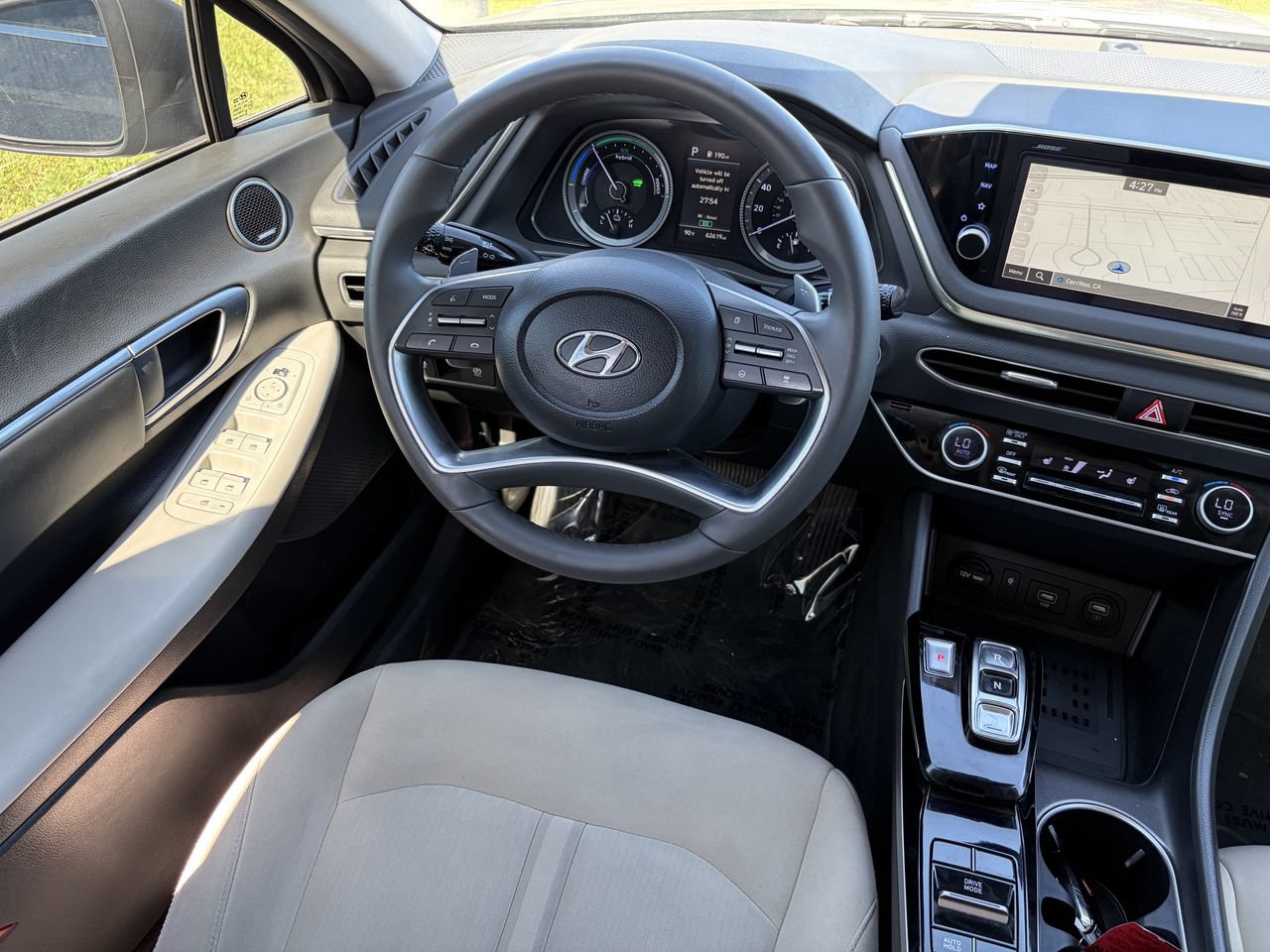 Used 2023 Hyundai Sonata SEL w/ Cargo Package FWD image 16