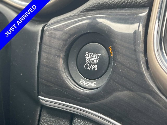 Used 2016 Jeep Grand Cherokee Overland AWD/4WD image 35