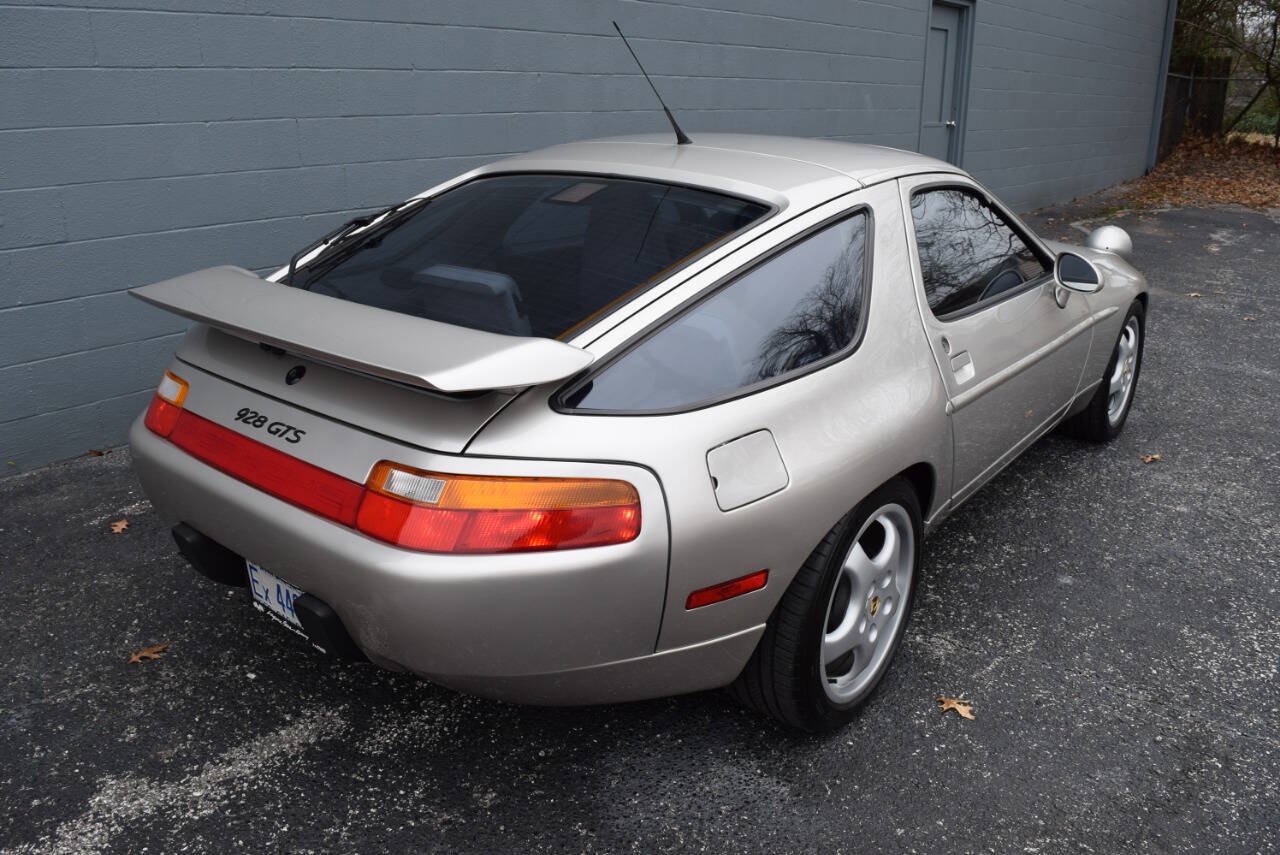 Used 1993 Porsche 928 GTS RWD image 18