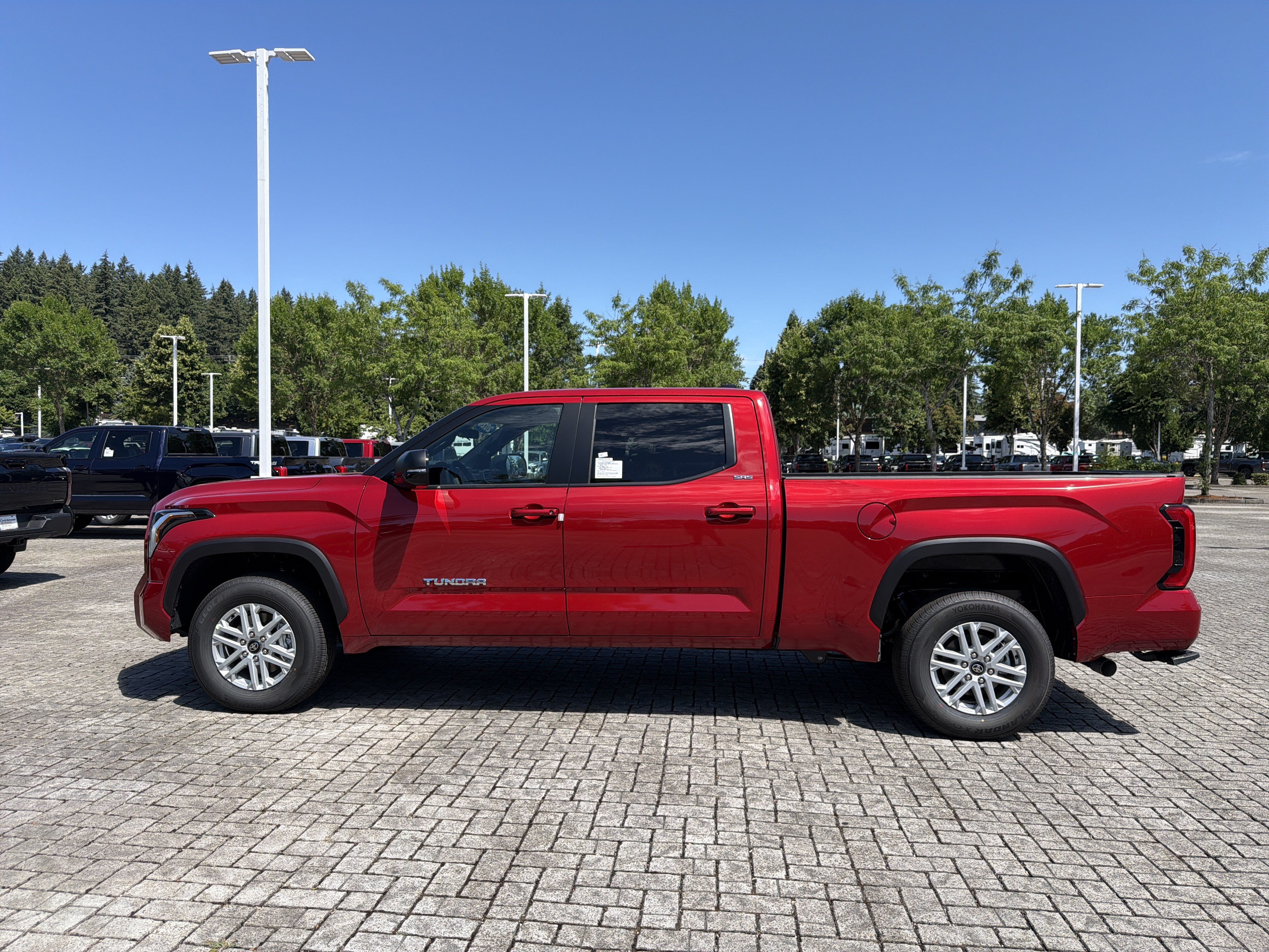 New 2026 Toyota Tundra SR5 w/ SR5 Premium Package AWD/4WD image 4