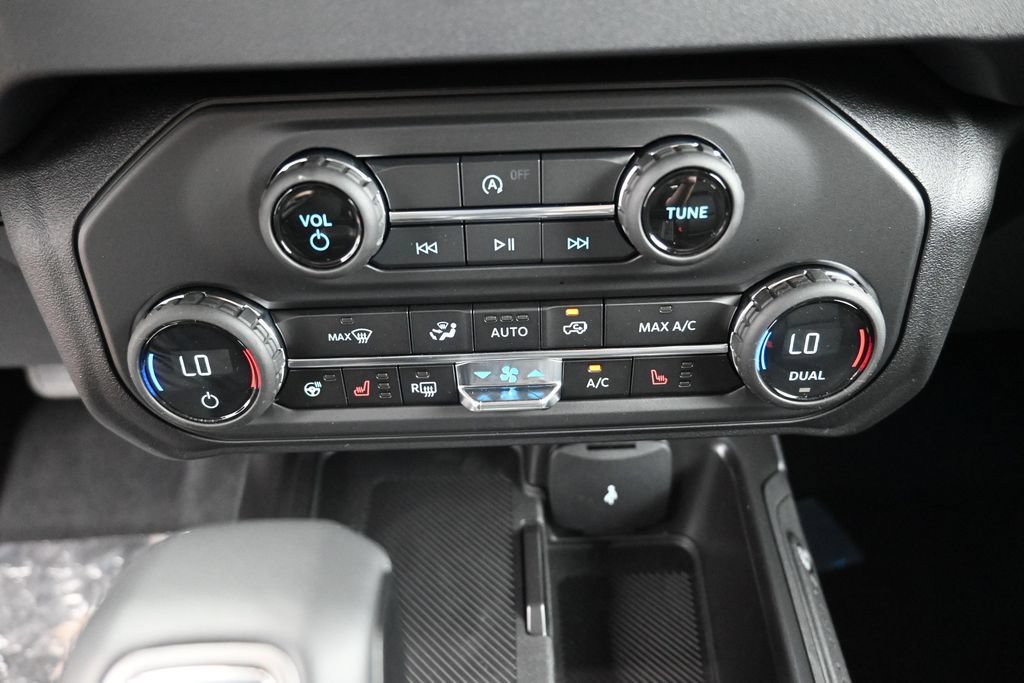 New 2026 Ford Bronco Outer Banks AWD/4WD image 9