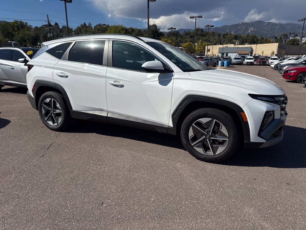 Used 2025 Hyundai Tucson SEL AWD/4WD image 11