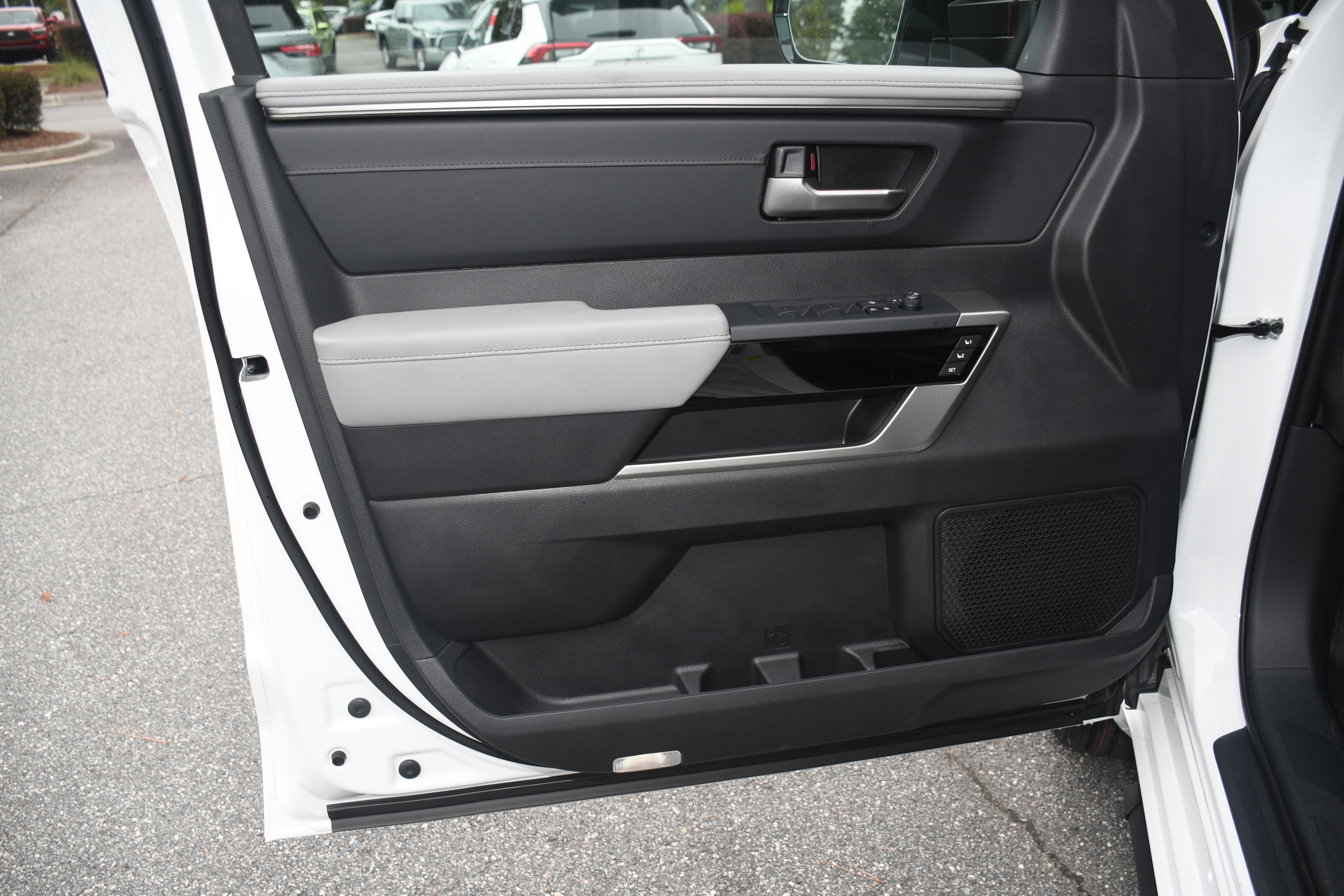New 2026 Toyota Tundra Limited image 5