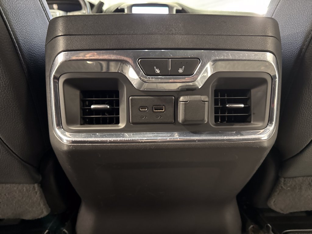 Used 2021 GMC Sierra 1500 Denali w/ Driver Alert Package II AWD/4WD image 44