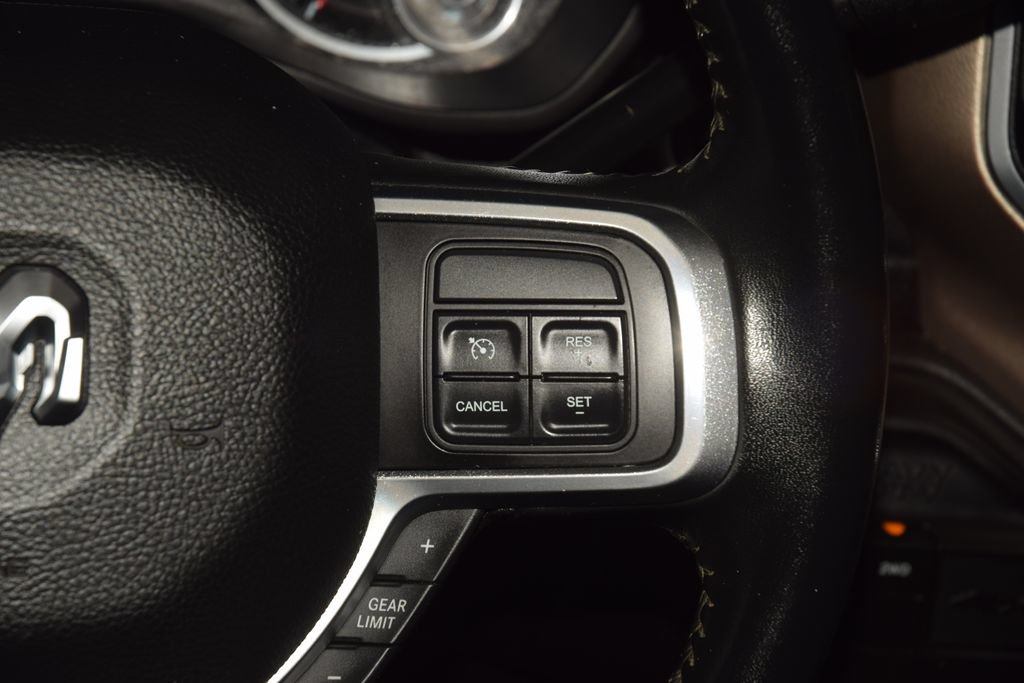 Used 2022 RAM 3500 Laramie AWD/4WD image 38