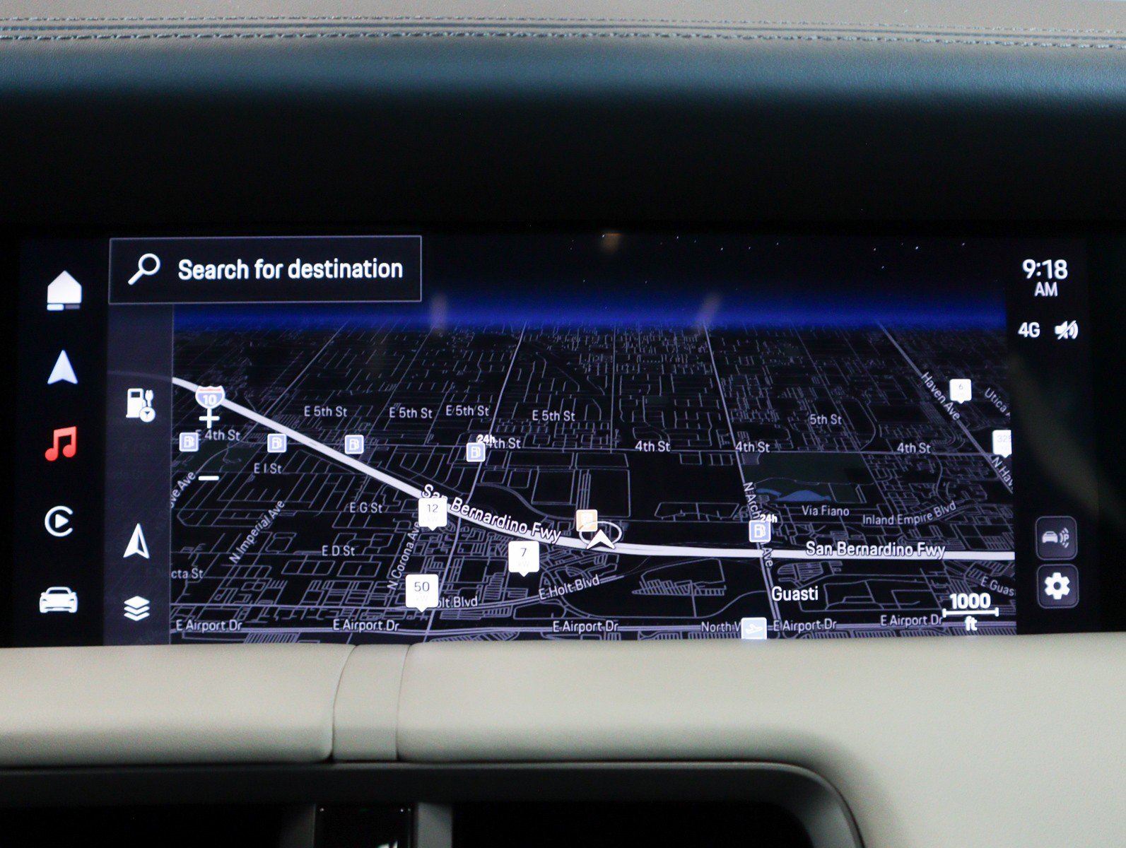 Used 2025 Porsche Taycan image 21