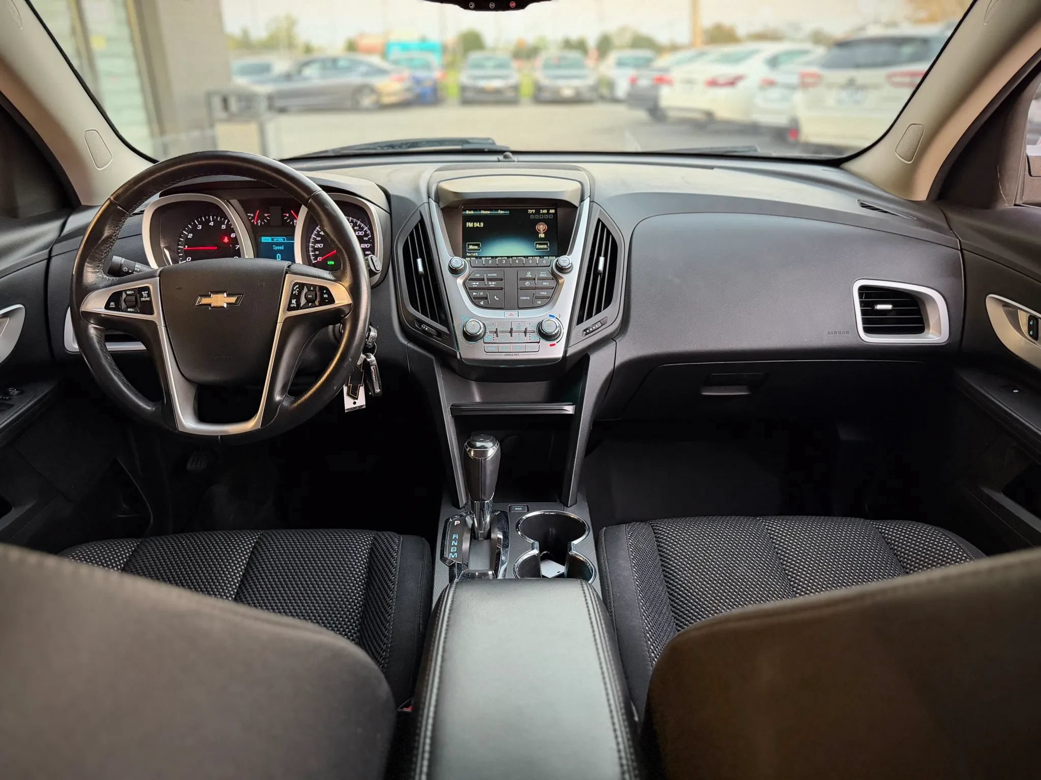 Used 2017 Chevrolet Equinox LT w/ Convenience Package FWD image 8
