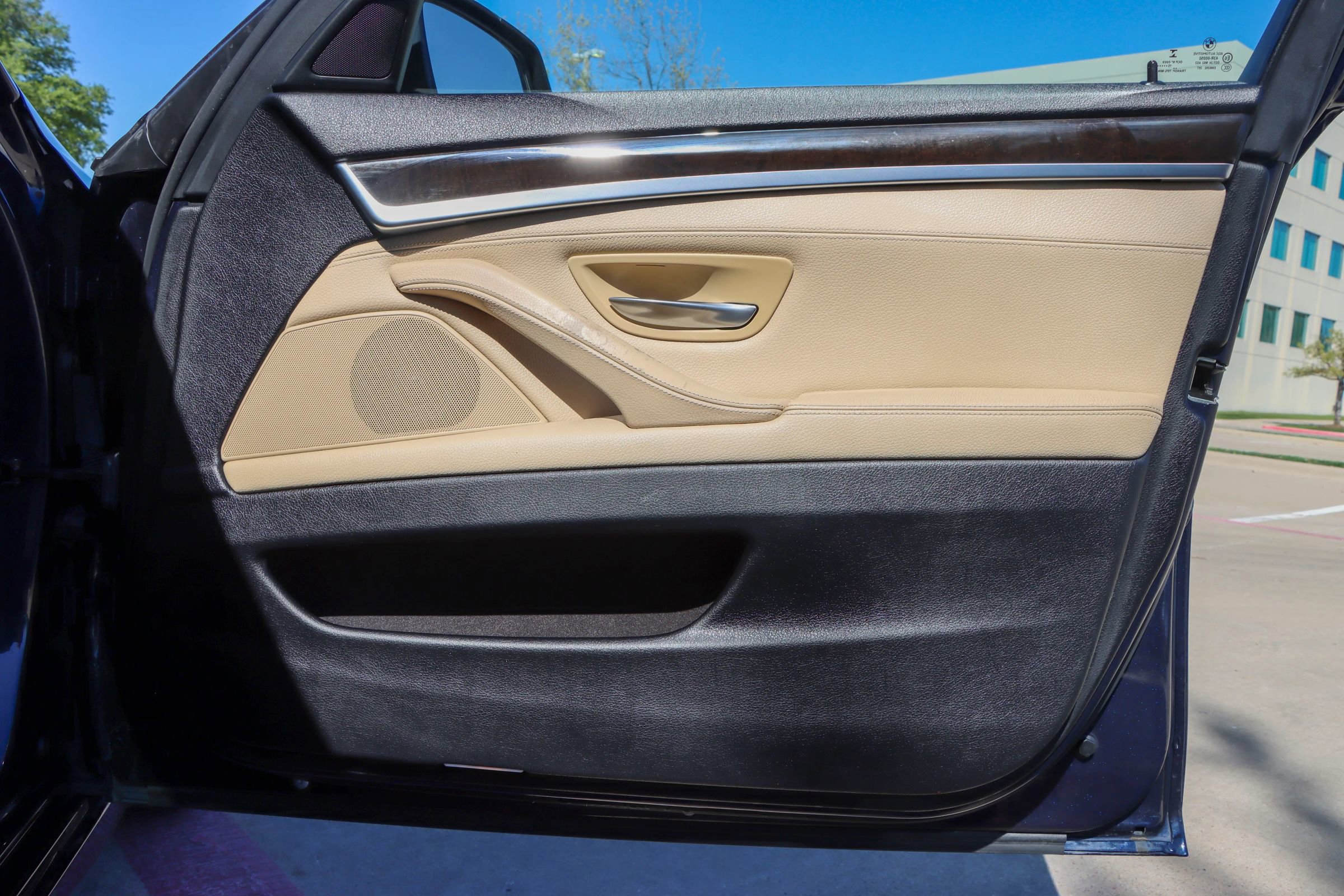 Used 2016 BMW 528i Sedan image 10