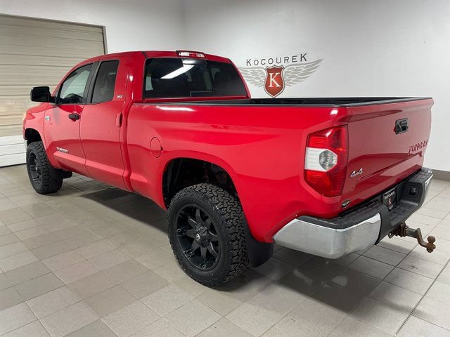 Used 2014 Toyota Tundra SR5 w/ SR5 Upgrade Package AWD/4WD image 4