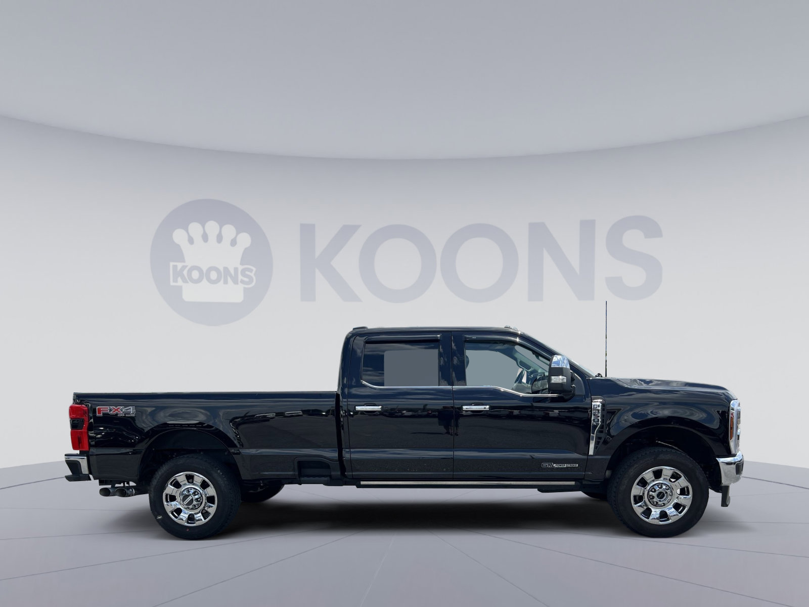Certified 2025 Ford F350 Lariat w/ Lariat Ultimate Package AWD/4WD image 8