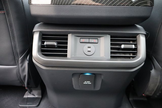 New 2025 Ford F150 Lariat w/ Equipment Group 502A High image 39