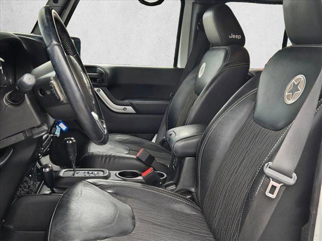 Used 2014 Jeep Wrangler Freedom Edition image 17
