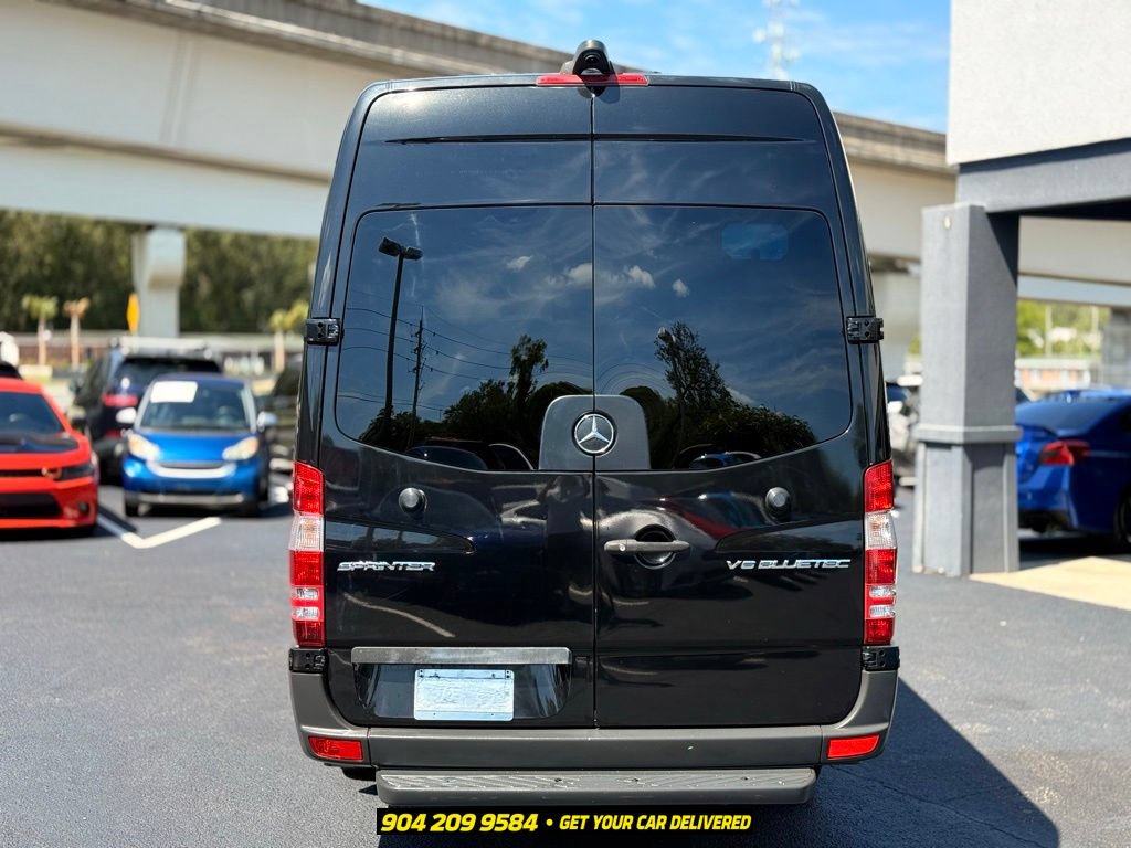 Used 2015 Mercedes-Benz Sprinter 3500 image 4