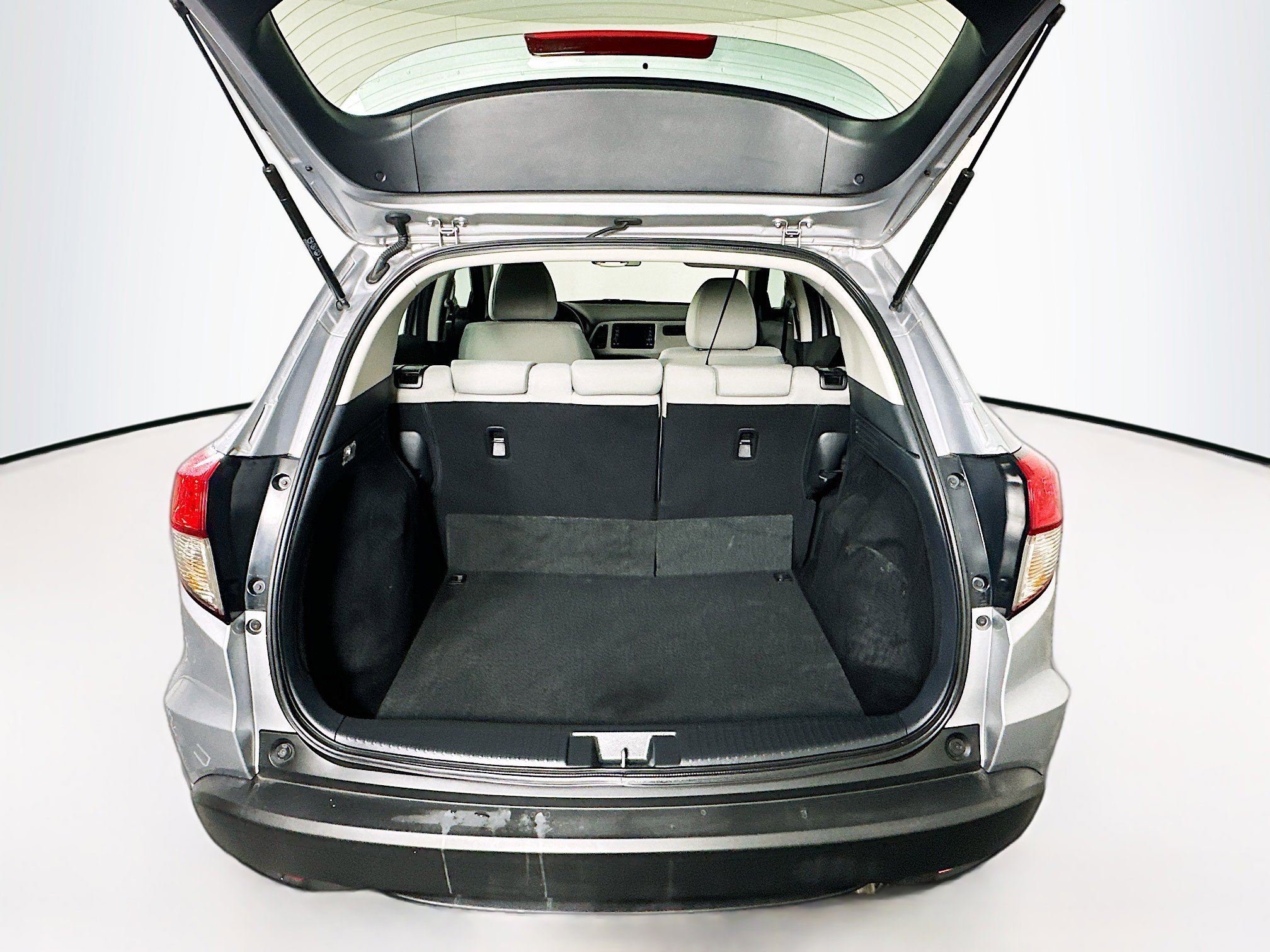 Used 2022 Honda HR-V LX image 27