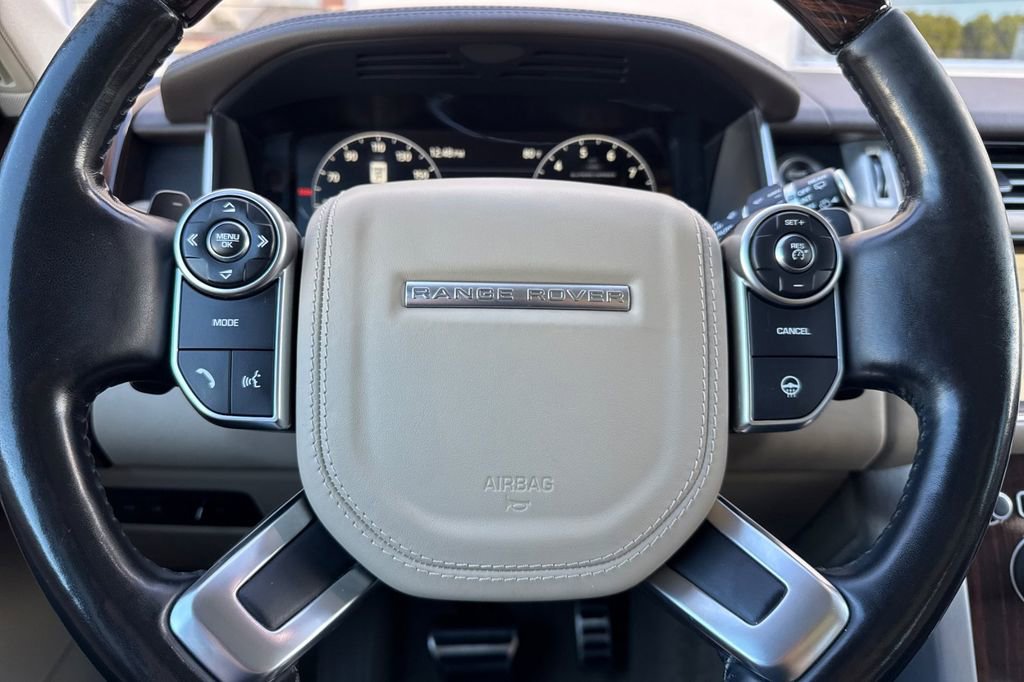 Used 2017 Land Rover Range Rover Supercharged image 22