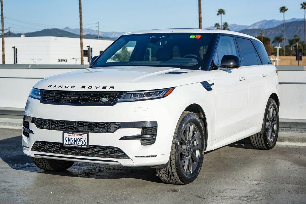Used 2024 Land Rover Range Rover Sport Dynamic SE image 4
