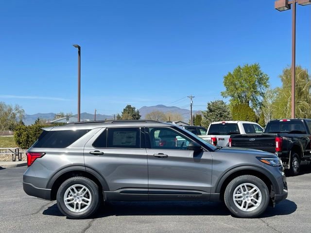 New 2026 Ford Explorer Active image 2