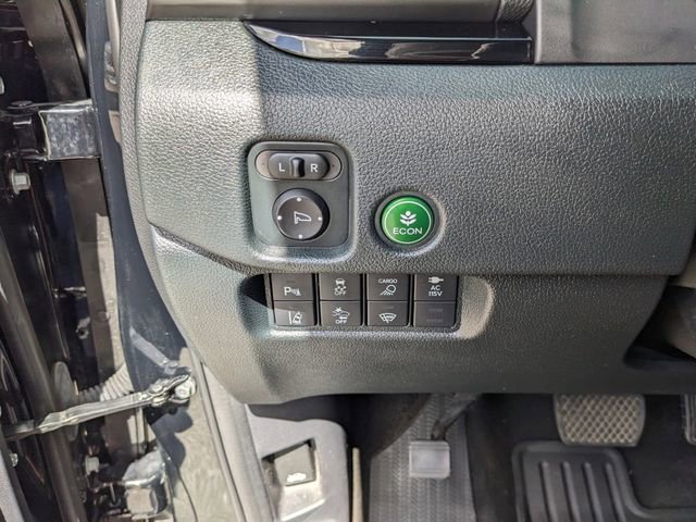 Used 2023 Honda Ridgeline Black Edition image 34