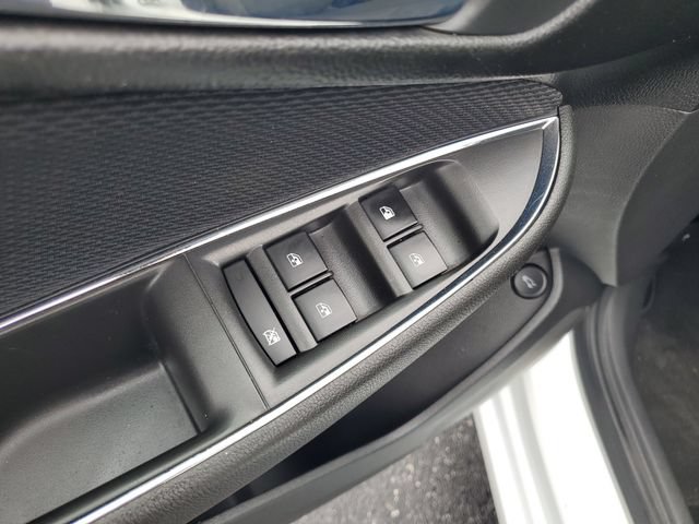 Certified 2016 Chevrolet Cruze LT FWD image 21