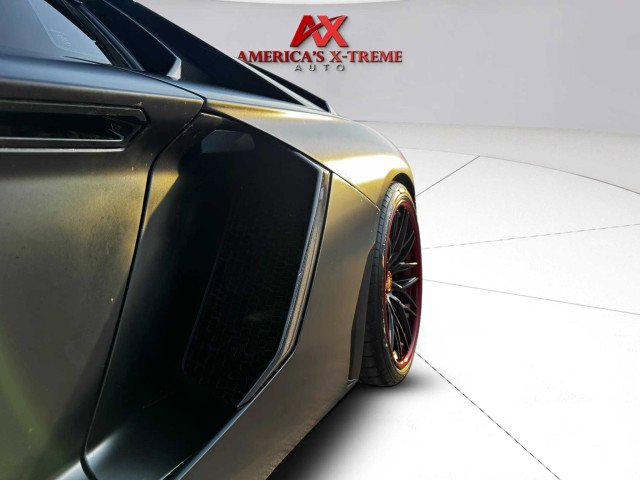 Used 2017 Lamborghini Aventador LP 750-4 Superveloce image 16