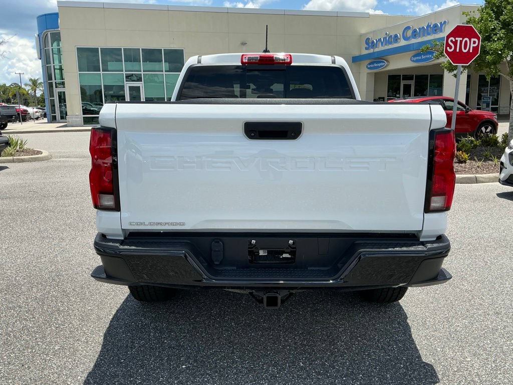 Used 2023 Chevrolet Colorado Z71 w/ Z71 Convenience Package 2 AWD/4WD image 7