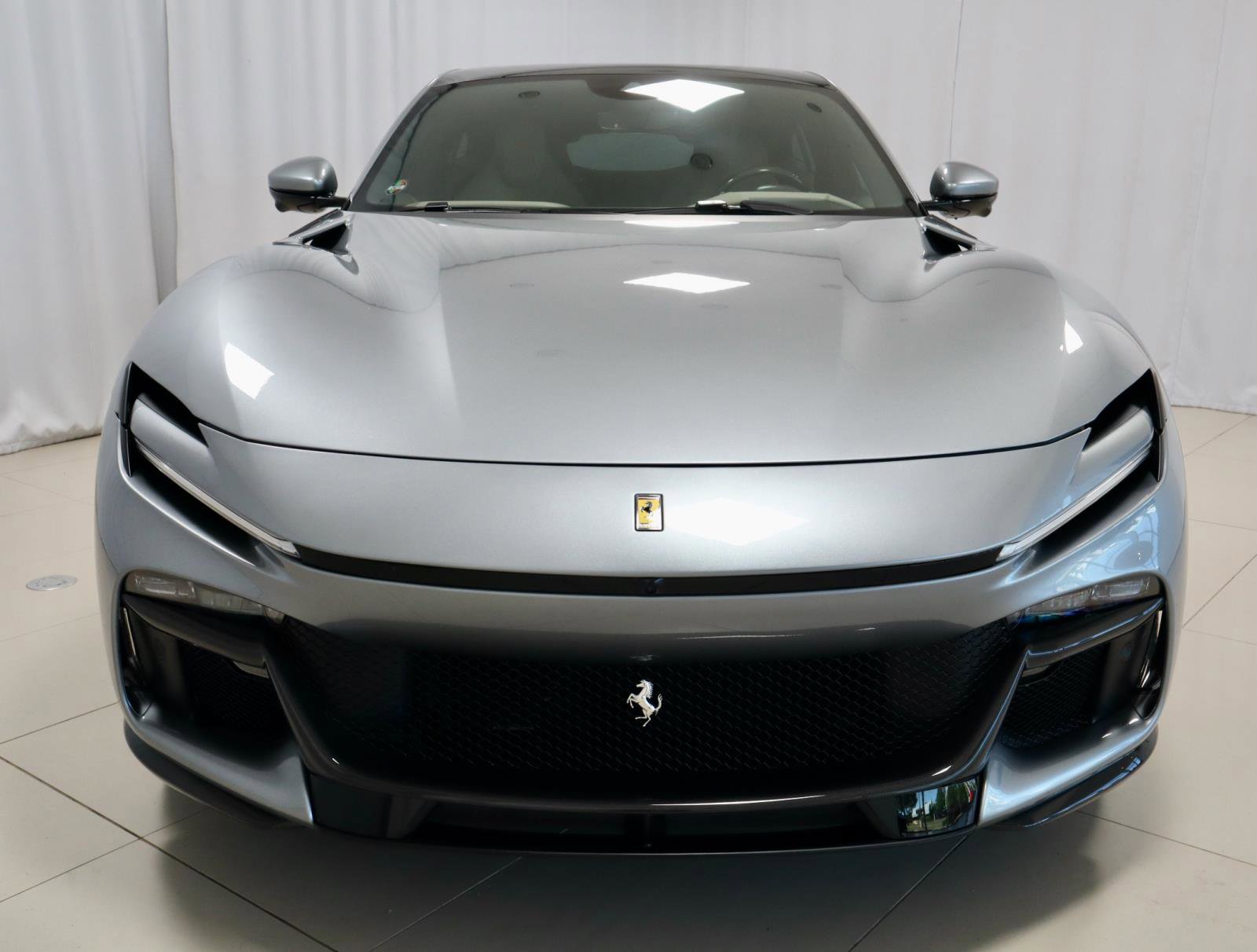 Certified 2023 Ferrari Purosangue AWD/4WD image 4