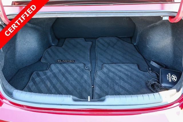 Certified 2023 Hyundai Elantra SEL w/ Convenience Package FWD image 13