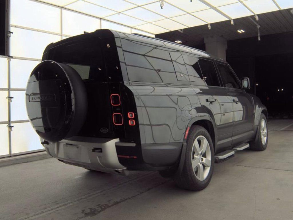 Used 2023 Land Rover Defender 130 First Edition image 2